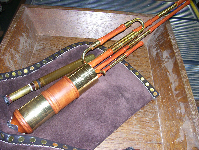 Half set in Peroba Rosa